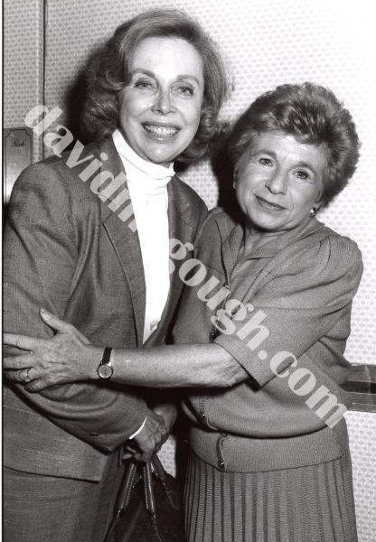 Dr. Joyce Brothers and Dr. Ruth Westheimer 1986, NY.jpg